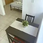 شقة Skg Retreat Emerald - 5min From Metro & Seafront